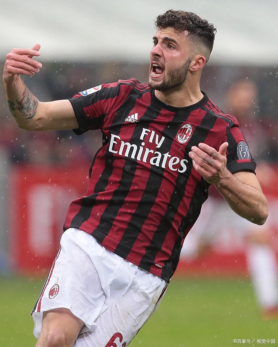 ac米兰不敌那不勒斯